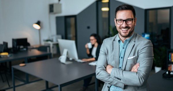 Cadre Dirigeant Et Responsable De Petite Et Moyenne Structures